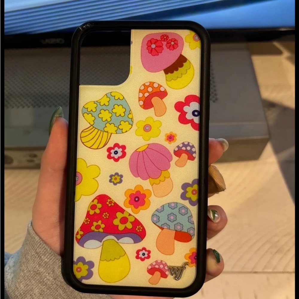 wildflower iphone 11 case with mushrooms